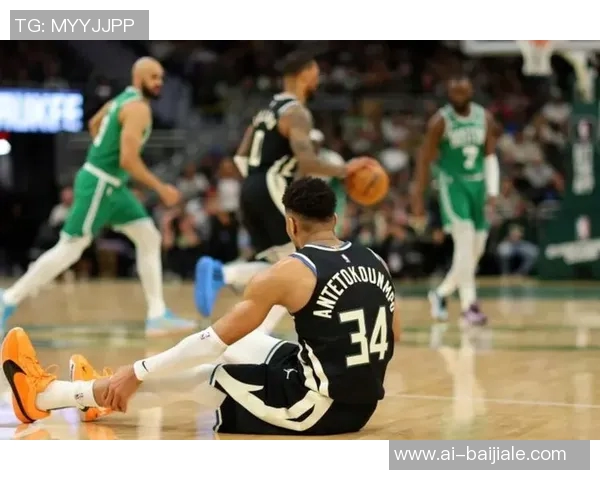 字母哥因右小腿拉伤缺阵昨天提前离场明天雄鹿对阵独行侠 字母哥因右小腿拉伤缺阵昨天提前离场明天雄鹿对阵独行侠